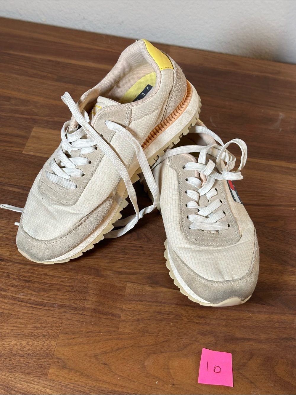 Tommy Jeans Cardiff Sneakers Women’s 6 neutral with Yellow Retro Chunky Runner
